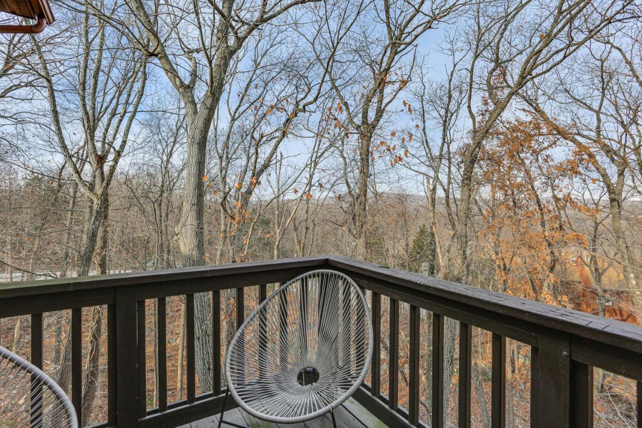 Vernon Township Condo With Balcony Near Ski Lifts! Exterior foto